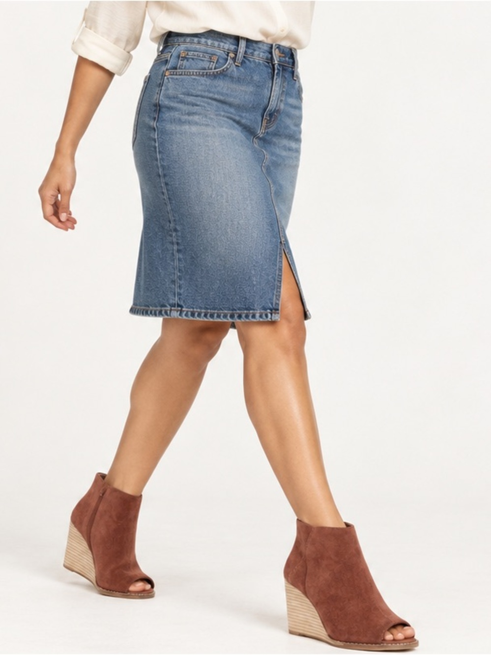 LUCKY BRAND Jezzah Peep Toe Wedge Bootie RUSSET Brown. Size 9